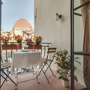 Apartment Dome, Florence